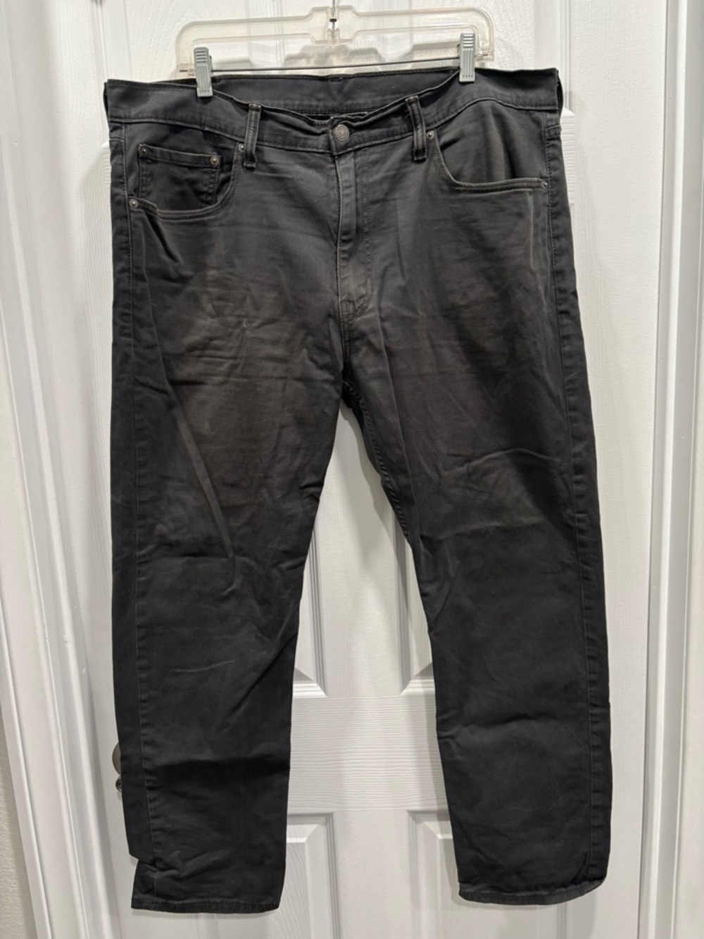 Levi's Men's Gray 502 Relaxed Jeans